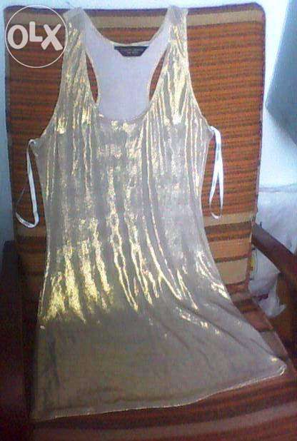 rochie aurie Dorothy Perkins pt. petreceri și evenimente