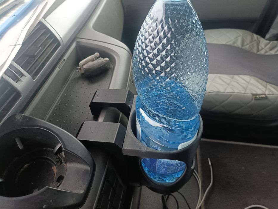 Suport sticla apa printata 3d pentru Man tgs