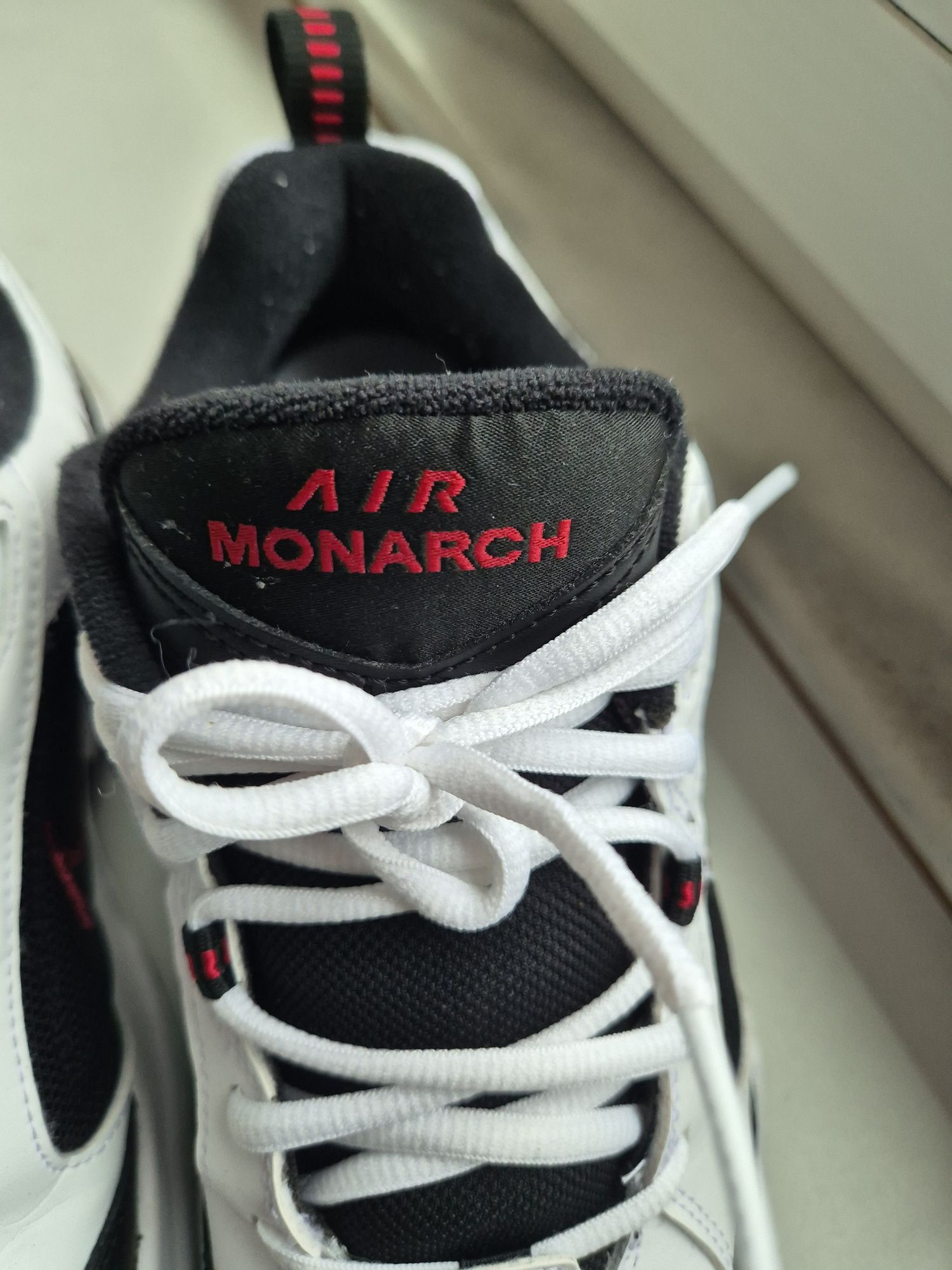 NIKE AIR MONARCH. Оригинални маратонки 41 номер