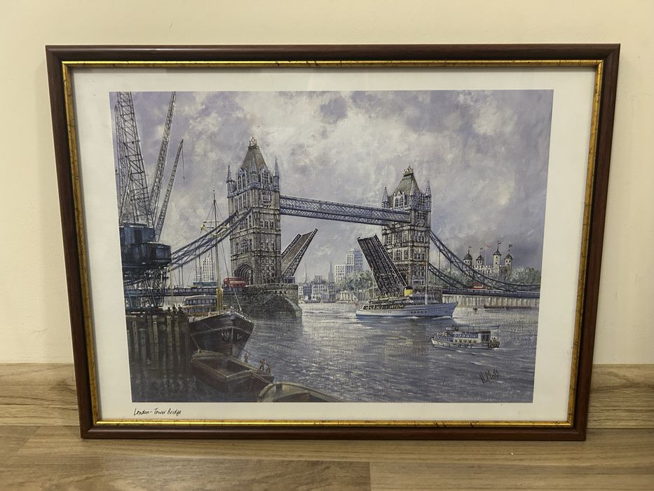 Картини от различни градове