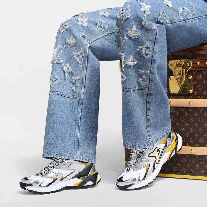 Compleu din denim Blugi si Geaca Louis Vuitton Monogram