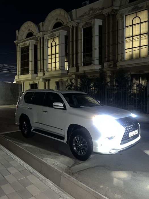 Lexus GX460 srochna sotiladi 2019