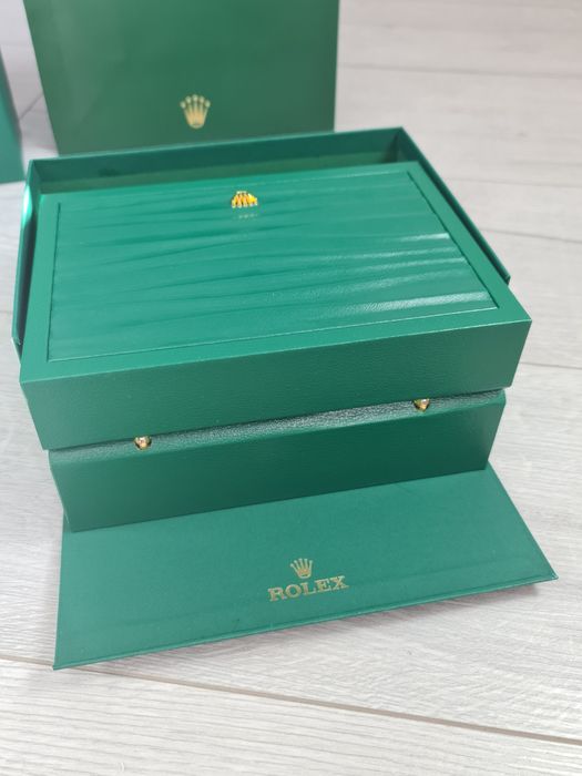 Cutie-Ceas-Rolex-Model-2025-Calitate-Premium-Noua