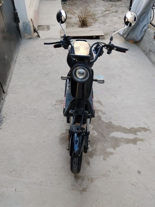 Скутер электрический