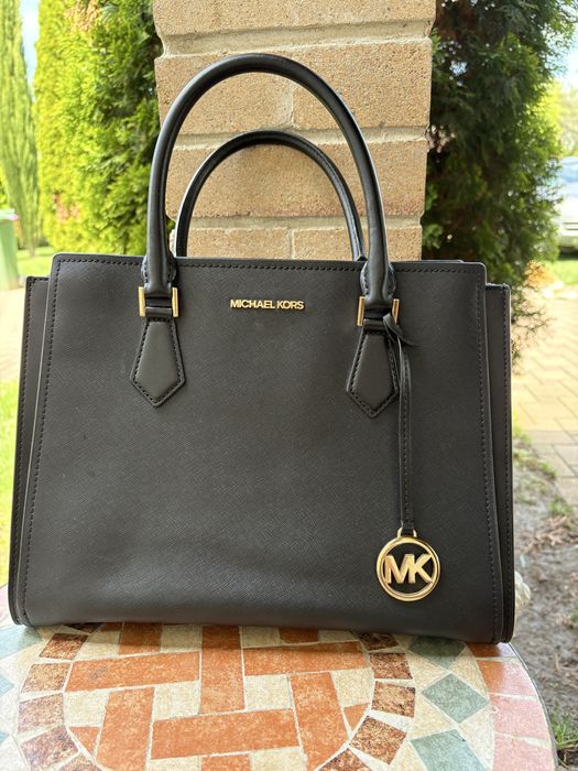 Vând poseta Michael Kors originala