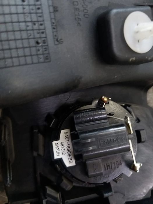 Boxa tweeter stanga fata ford focus 3 8a6t18808bb