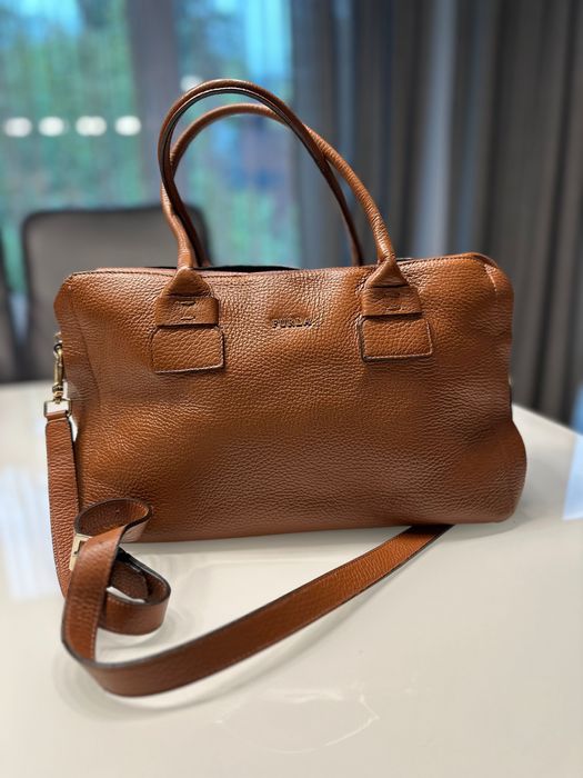 Дамска чанта FURLA Capriccio в кафяво/ коняк