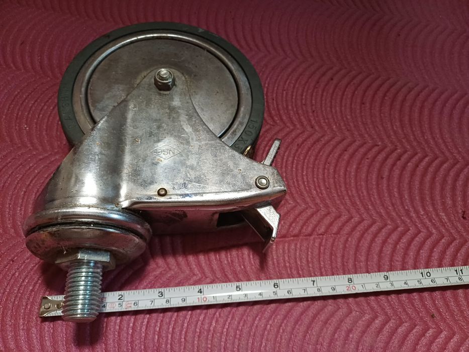 Колела за количка със спирачки