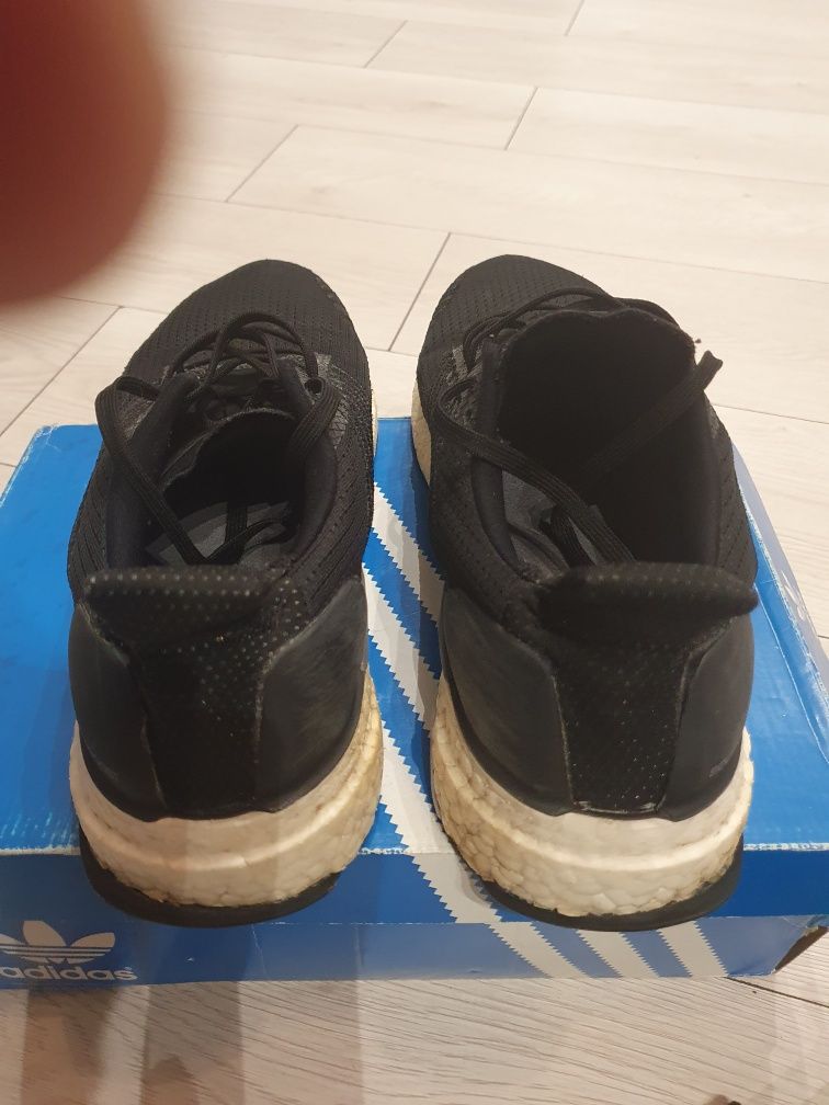 Pantofi Adidas Climacool Bosst originali second nr 45-46 în stare bună