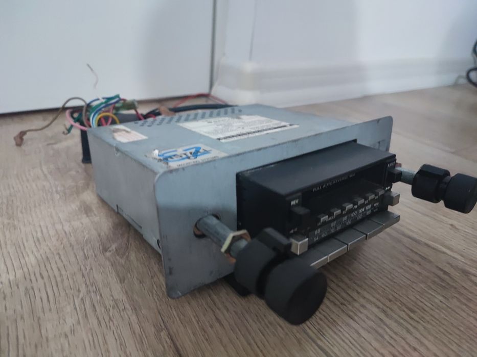 Radio casetofon auto Sanyo FT C70 vintage clasic 1990