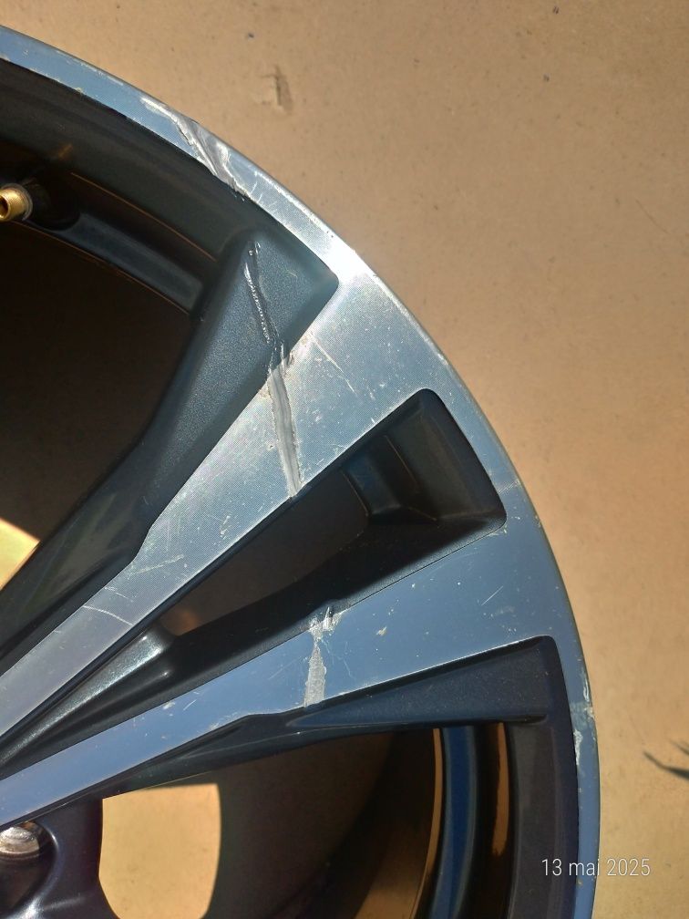 Set 4 bucăți jante Nissan 18 inch originale