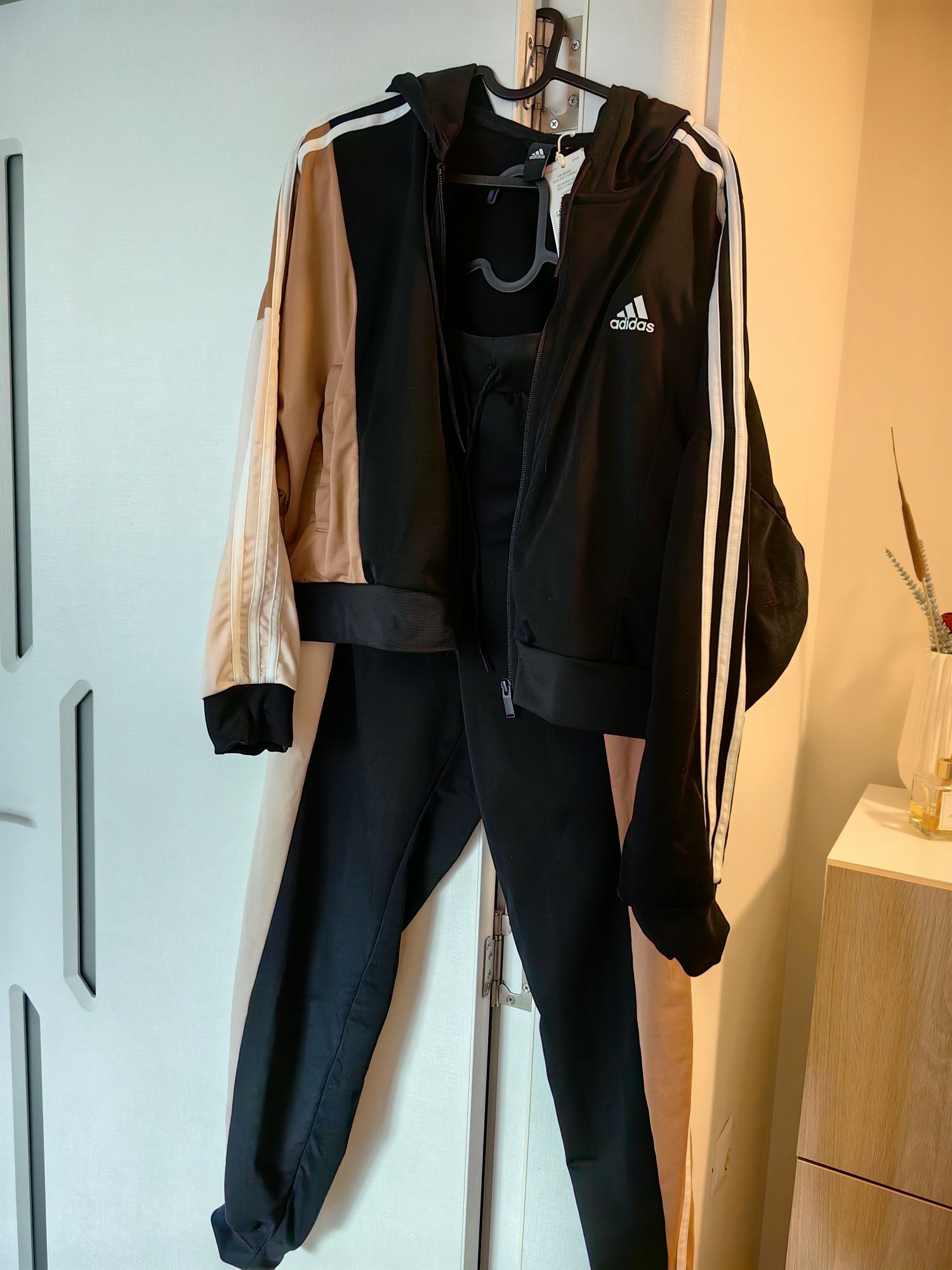 Нов анцунг Adidas