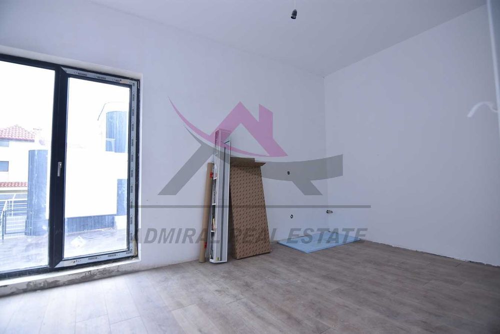 Продава се Тристаен апартамент в Варна, м-т Траката - 118 кв.м за 1611 €/кв.м - Снимка #3