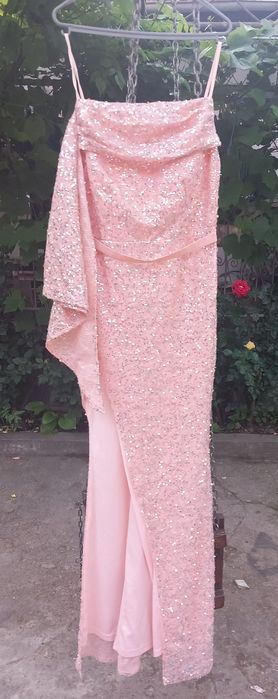 Rochie bijuterie