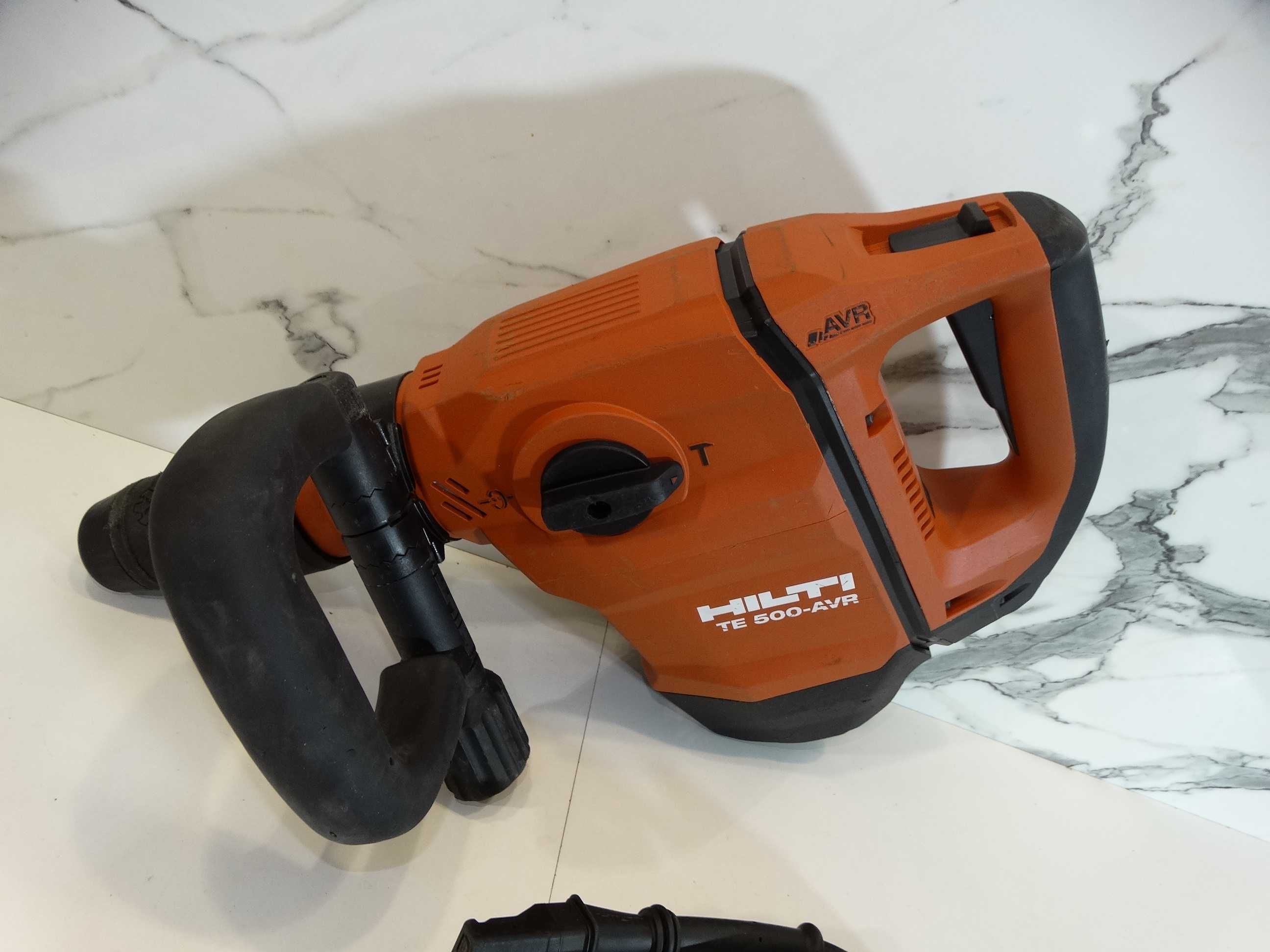 2023 - Hilti TE 500 AVR - Чист къртач 8.5 J