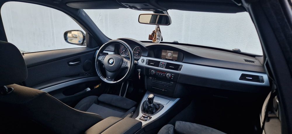 BMW E90 LCI seria 3 M pachet