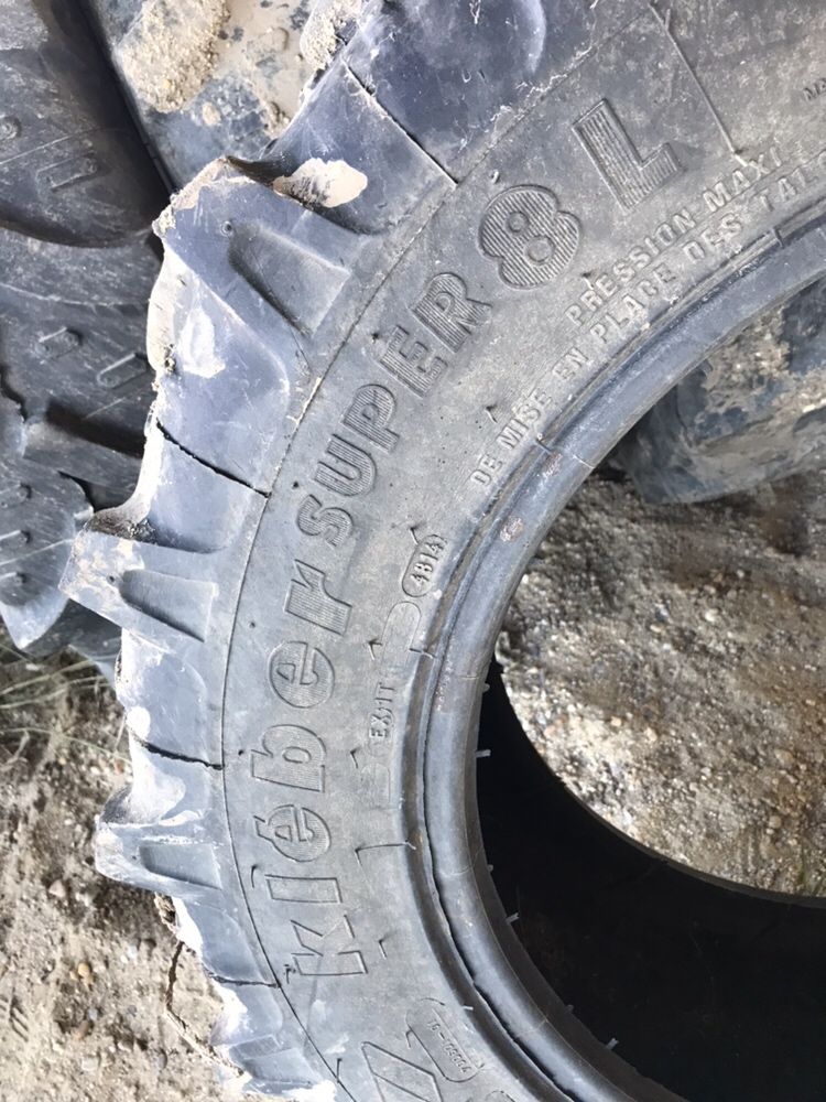 280/70r20 Kleber