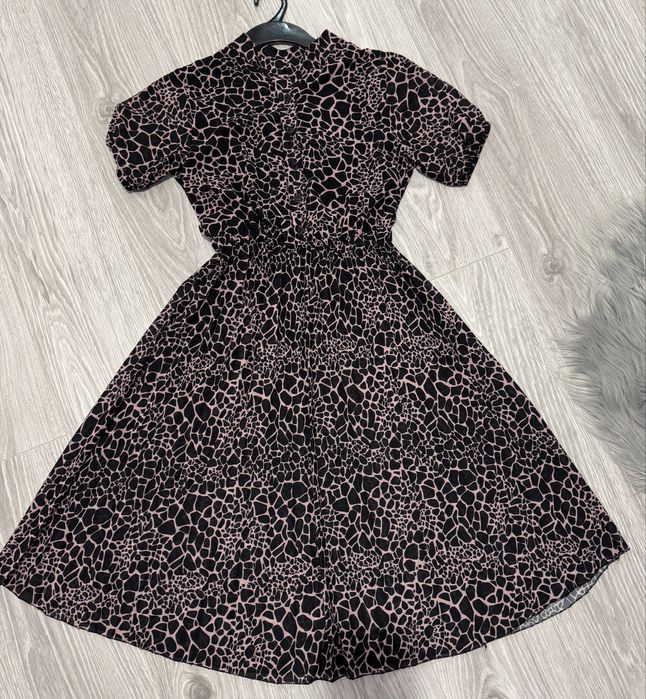 Rochie dama , marimea S , stare bună