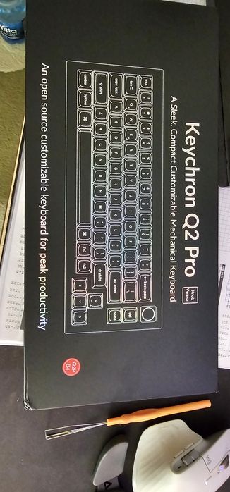 Keychron Q2 pro knob barebone white