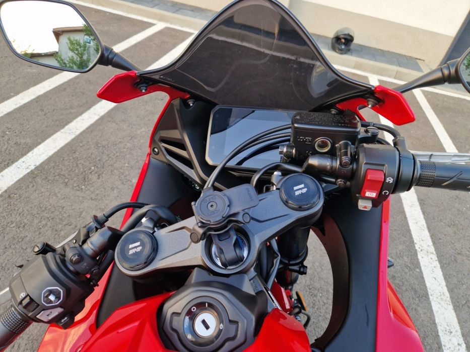 Honda CBR650R 2024