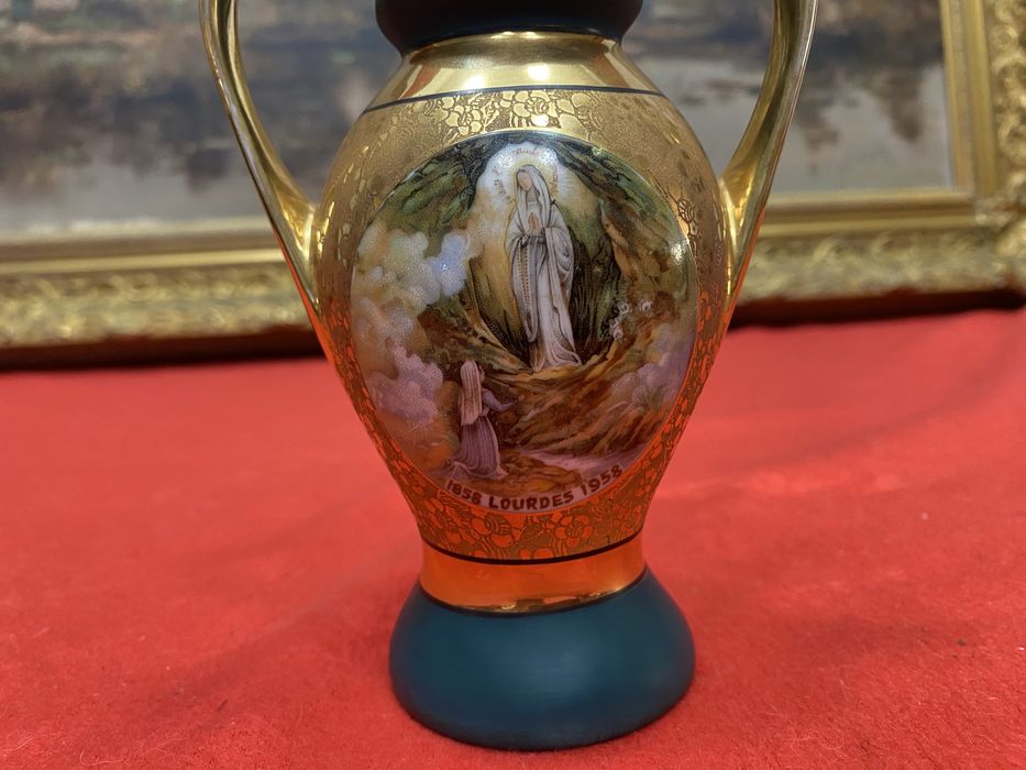 Френска ваза Limoges 1958 24 к позлата ръчно изрисувана