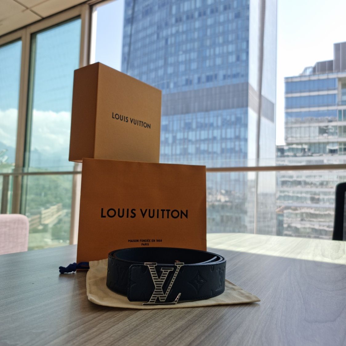 Ремень Louis Vuitton Shadow