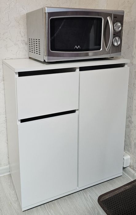 Продам комод напольный