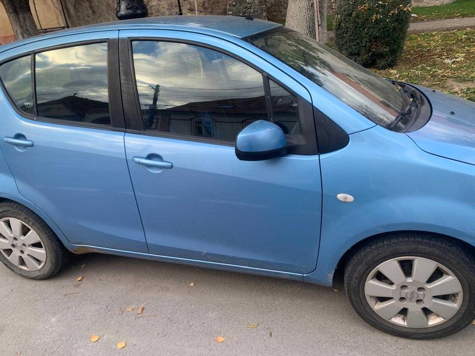 Opel Agila 1.2 Benzina 2250 eur (negociabil)