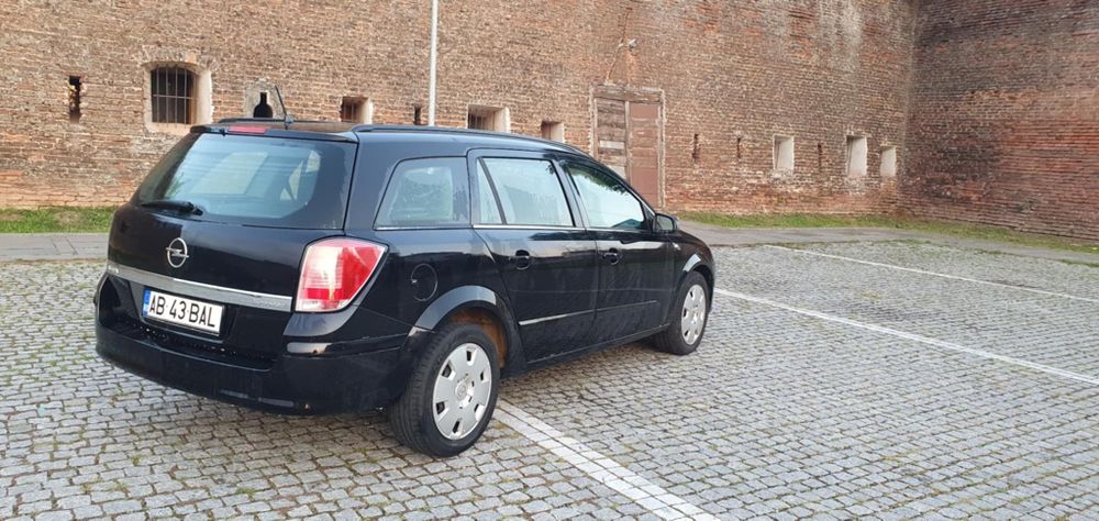 Opel Astra H  Break Panoramic Acte la zi!! Se oferă fiscal pe loc