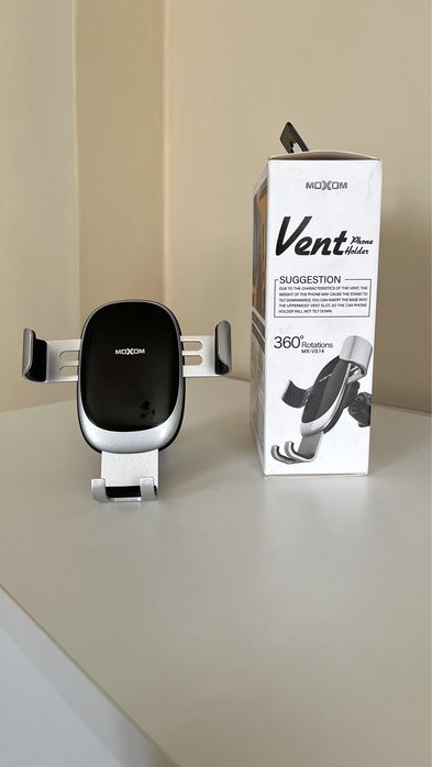 Продам Автодержатель для телефона от бренда MOXOM.