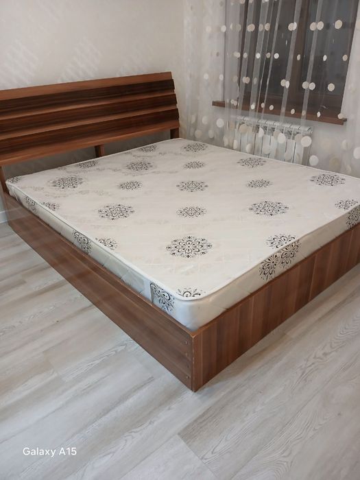 Продается 2 х спальный кровать