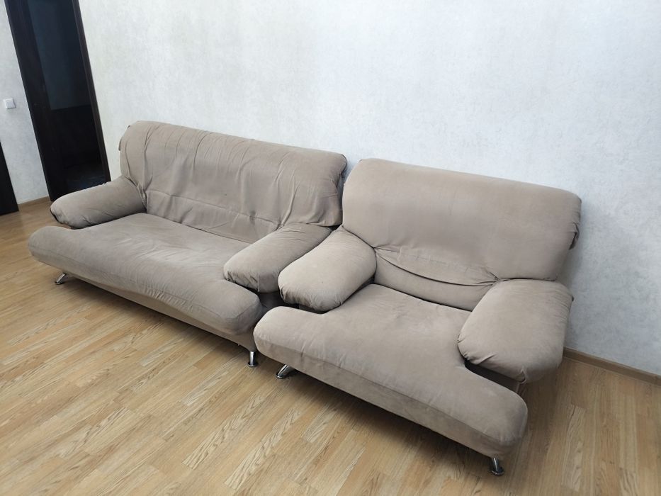 Отдам диван и кресло бесплатно