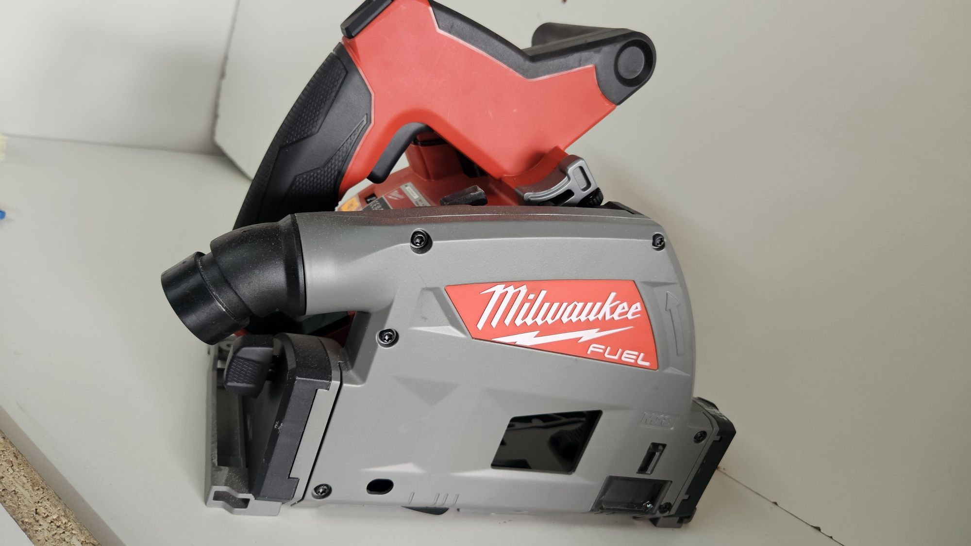 Scule milwaukee impact filetanta flex m18 baterii