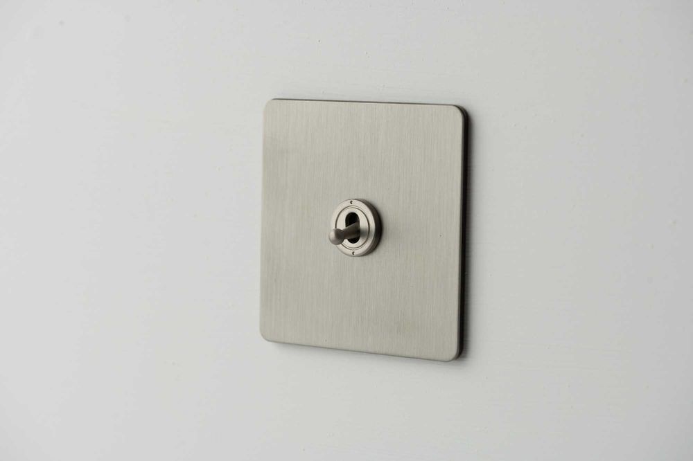 Intrerupator metalic Matte White,2Gang 2Way, Alb Mat, doza cadou