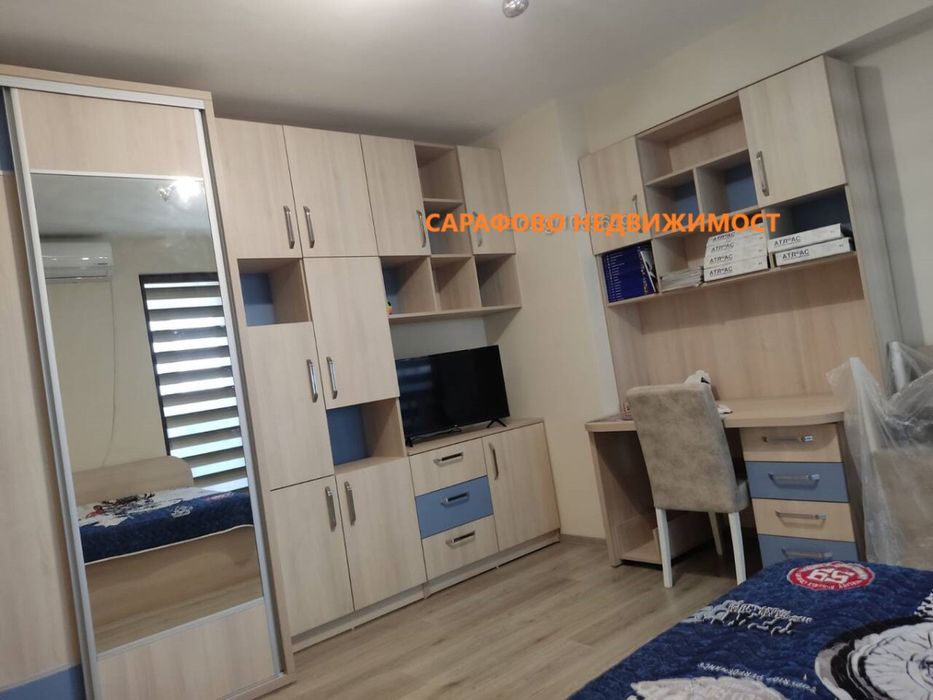 Дава се под наем Многостаен апартамент в Бургас, Сарафово - 240 кв.м за 765 € - Снимка #1