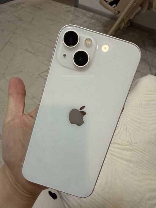 Айфон 13 в хорошем состоянии