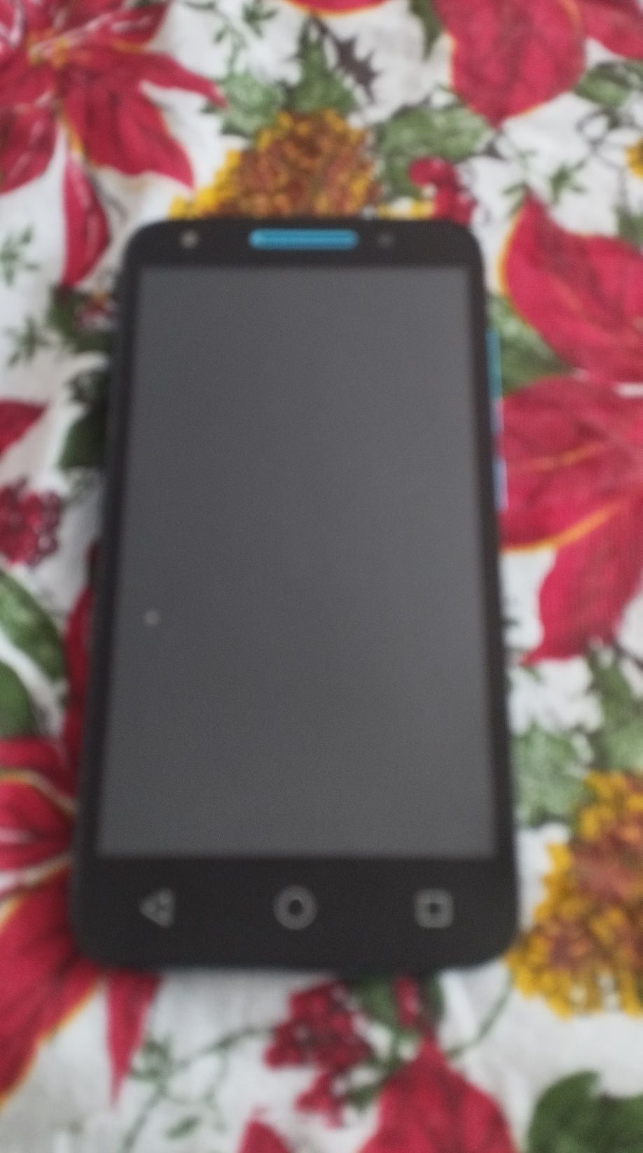 Смартфон Alcatel U5