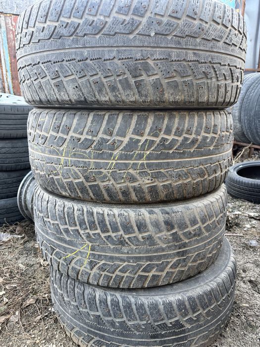 Шины 265/60/18 комплект