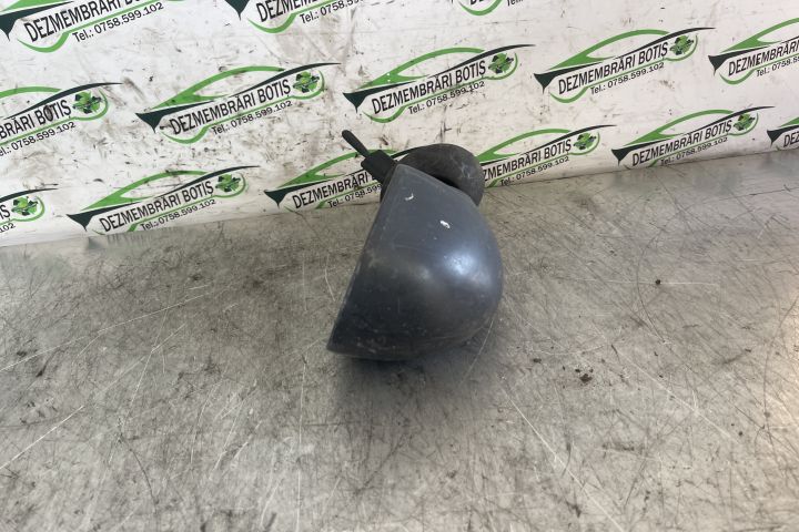 Oglinda dreapta manuala E20103017 / E2 0103017 Dacia Logan prima gene