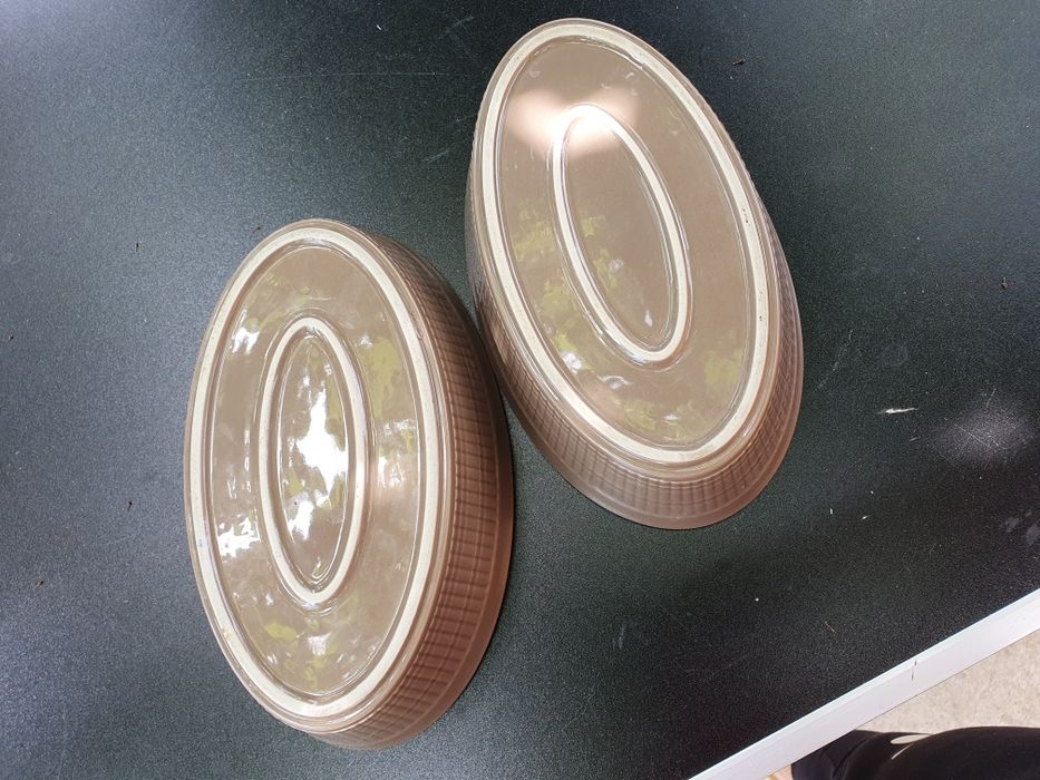 Set 2 vase ceramice ovale pentru cuptor – 25x15x6 cm – stare excelentă