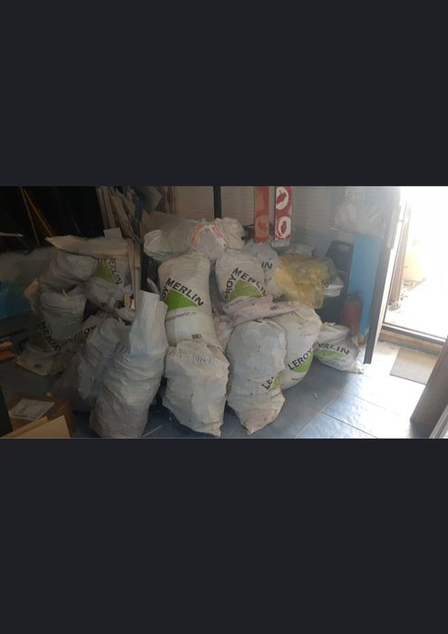 Transport moloz Debarasari si evacuare rapid curat fără bătaie de cap