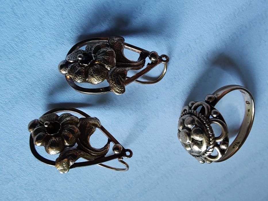 Vand bijuterii de familie foarte frumoase aur 14k