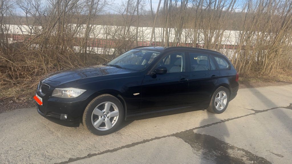 De Vânzare BMW 320 3K UY11