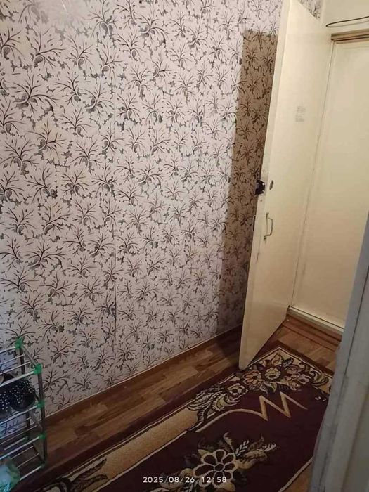 Киргили Шарқ мехмонхонаси 2 хонали квартира ижарага берилади.ID: 1449