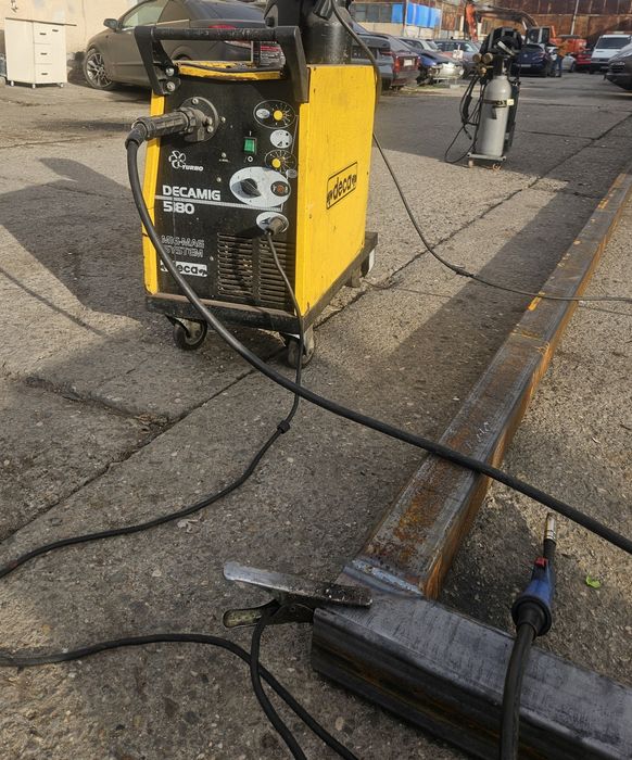 Aparat sidura Deca Mig