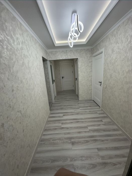 3 xonali kvartira sotiladi sattepoda