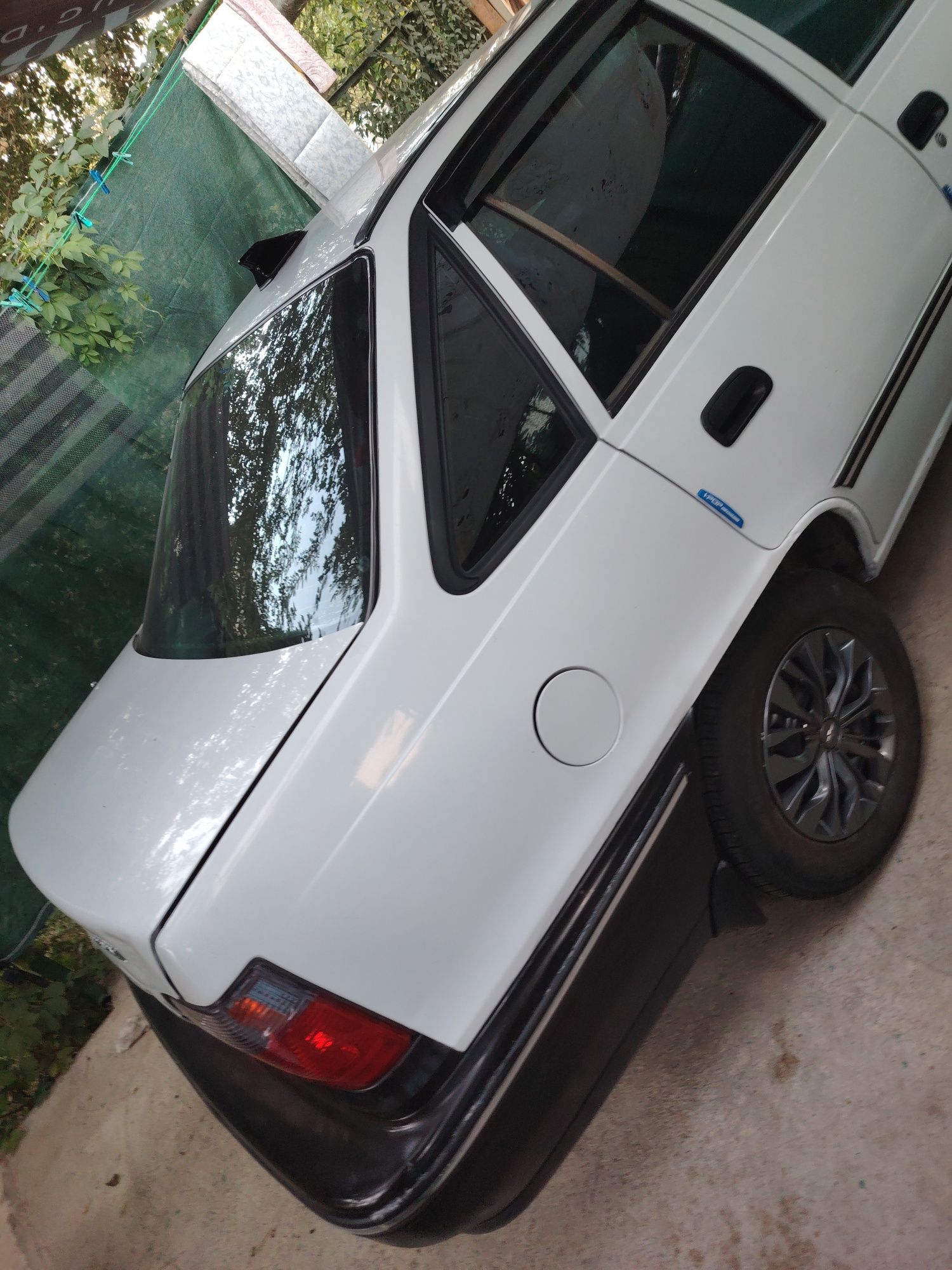 Продам машину нексия 1. 2001