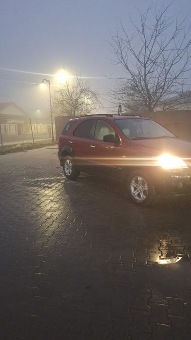 Vând sau schimb Kia