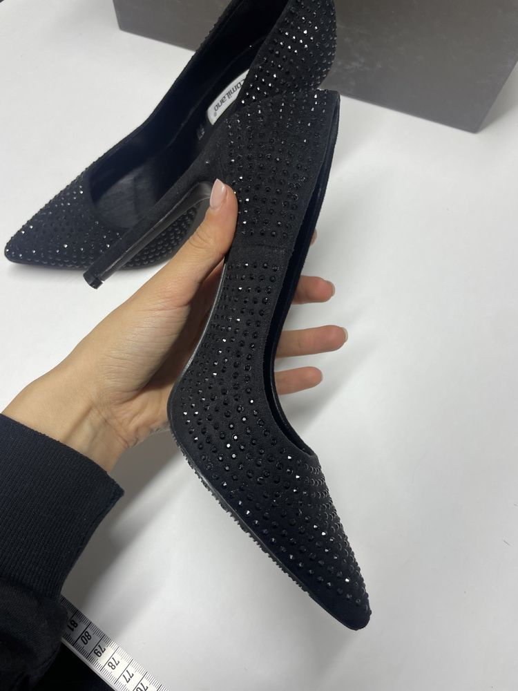 Обувки с ток черни с камъни Francescomilano