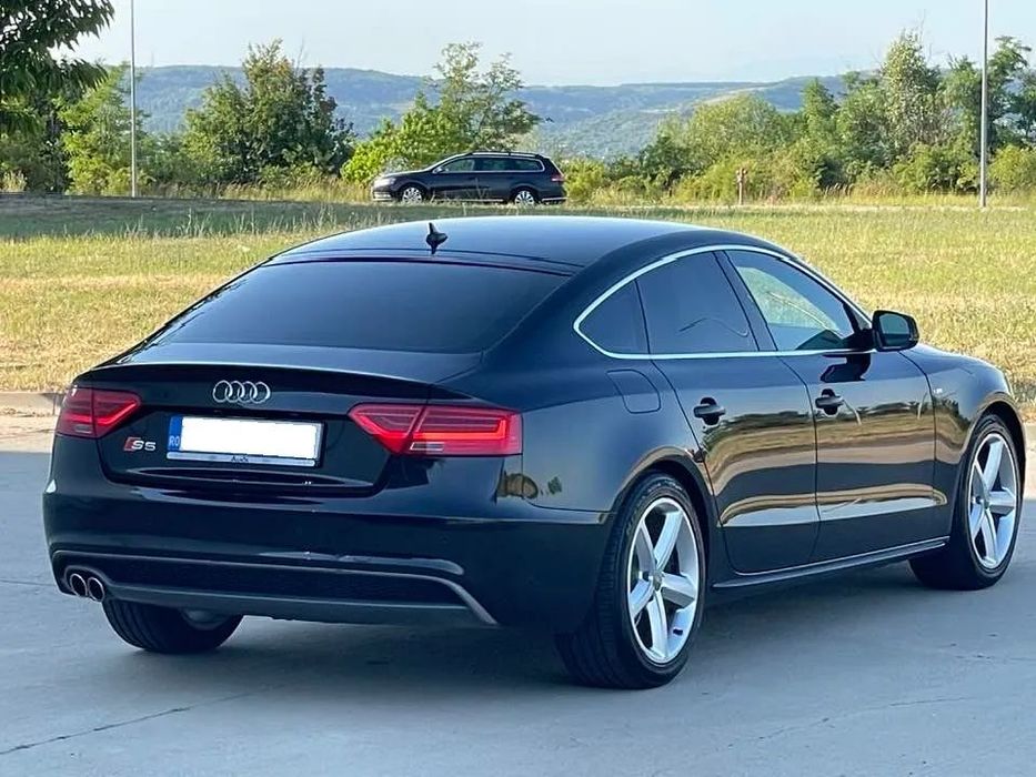 Audi A5 S line / 2.0 D / Automata 8+1 / Facelift